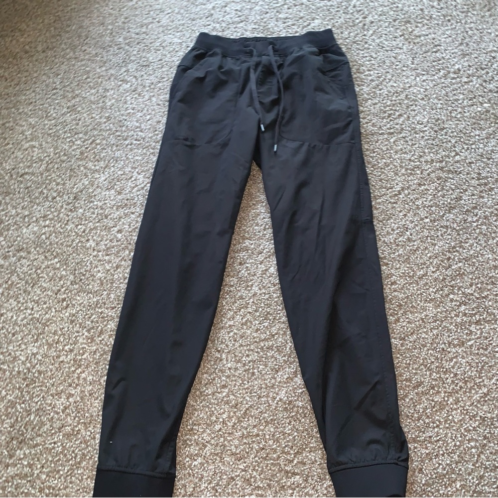 Lululemon joggers